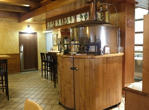Pivovarna in gostilna Mahnič na Kozini: bakreni sod (vir: arhiv: Skupina Mahnič)